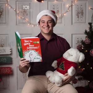 Meet your Posher, Beau